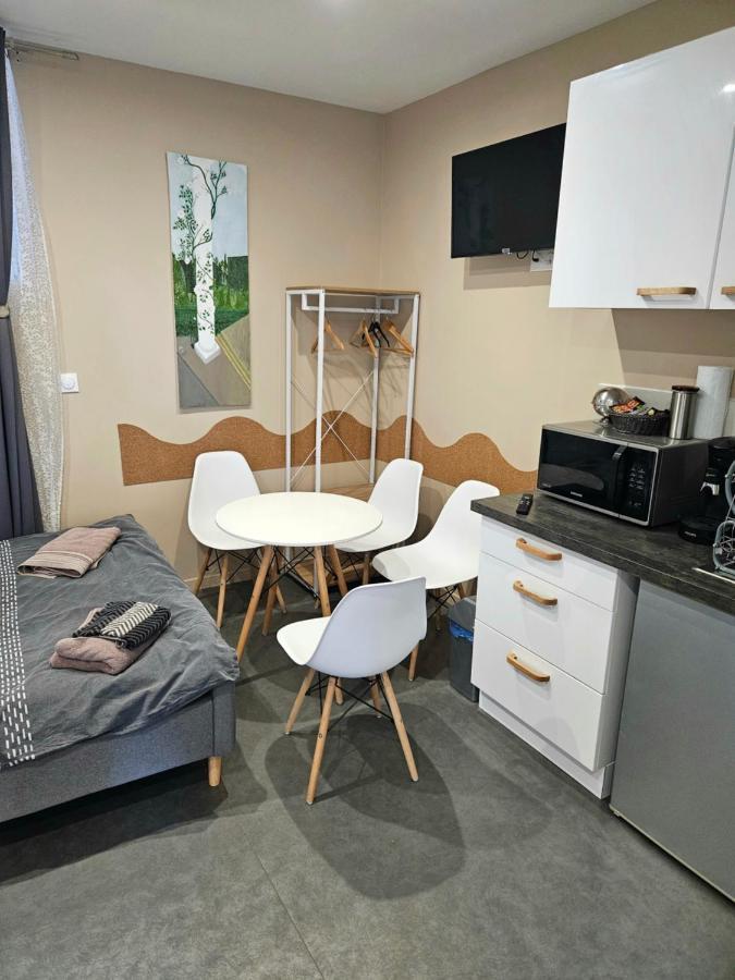 Studio Montry Exteriör bild
